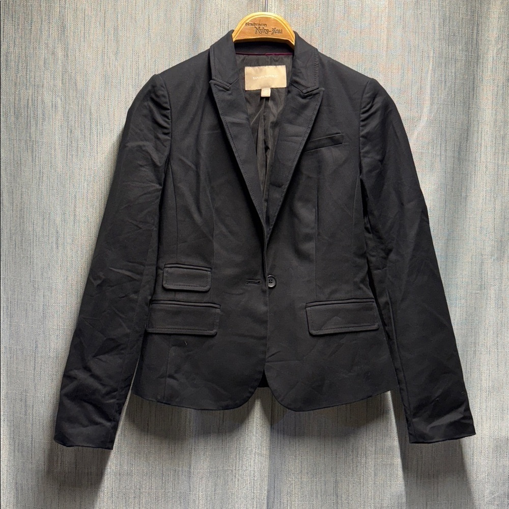 Banana Republic Women's Black Blazer size 0P